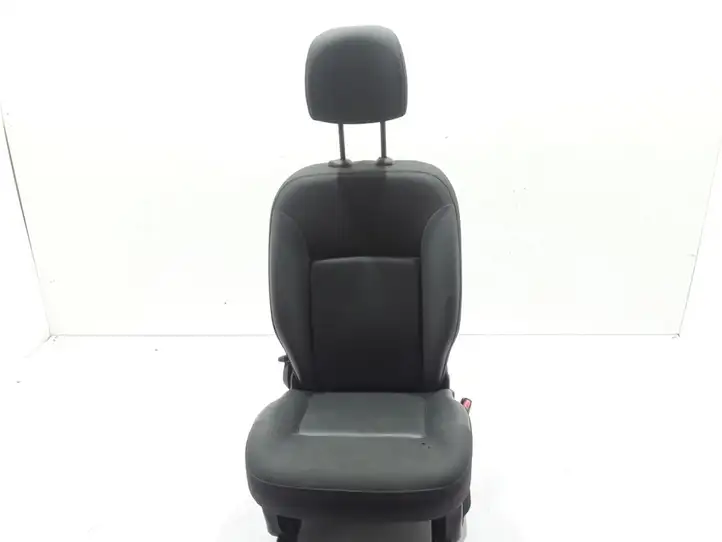 Renault Kangoo II (2008 - 2014) 7701069778 Переднее сиденье пассажира — фото 1