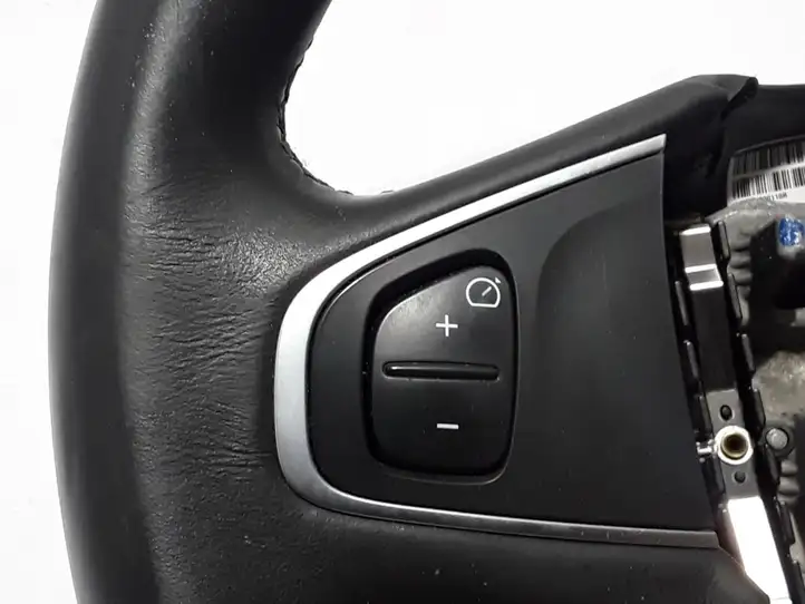 Renault Captur (2013 - 2020) 484000110R Руль — фото 4