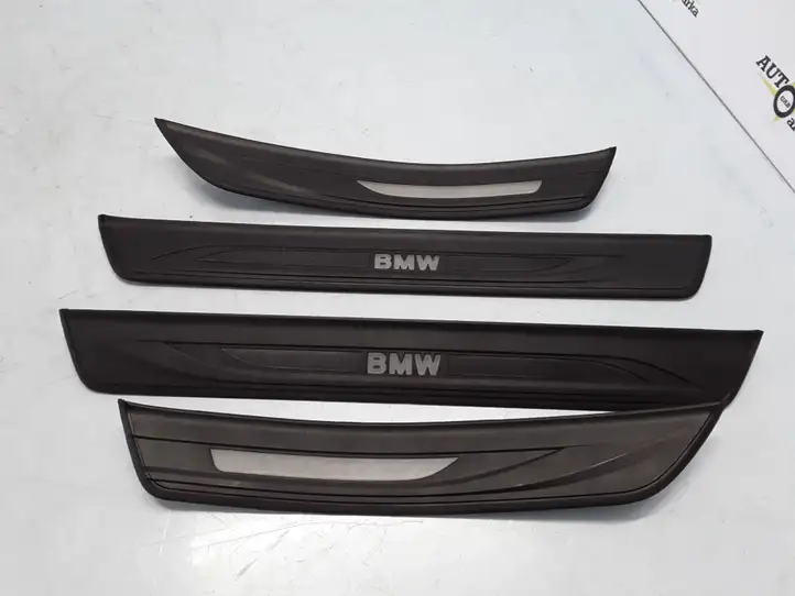 BMW 5 F10 F11 (2009 - 2016) Внутренняя отделка переднего порога — фото 1