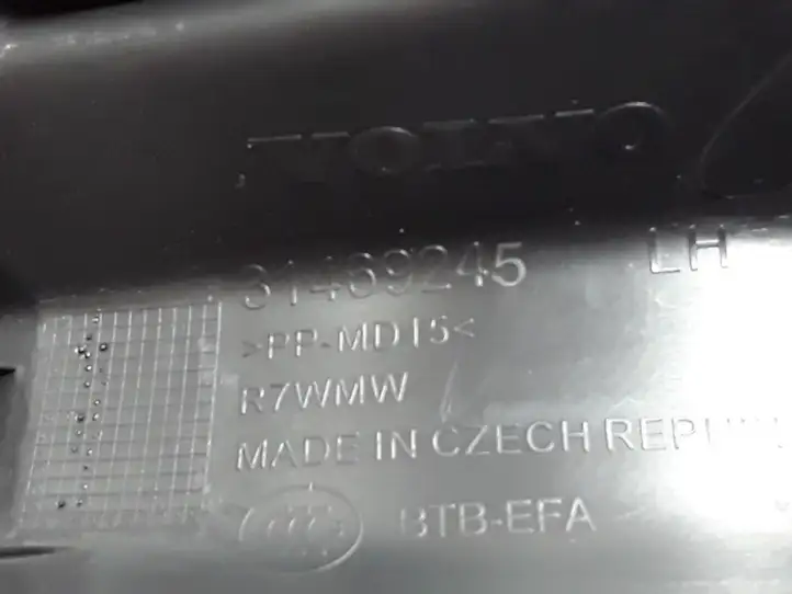 Volvo XC40 (2017 - ) 31469245 Внутренняя отделка переднего порога — фото 2