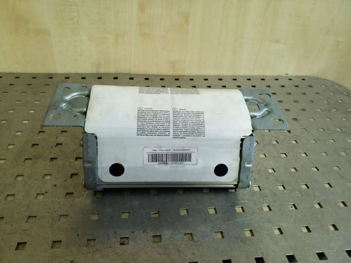 396982860045 BMW 1 E81 E87 Keleivio oro pagalvė