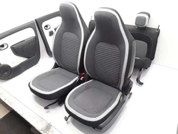 Renault Twingo III (2014 - ) Комплект салона — фото 10