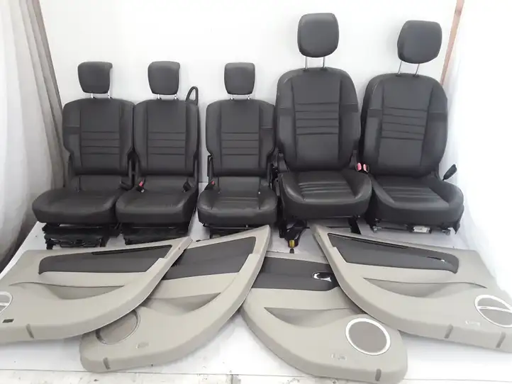Renault Scenic III - Grand scenic III (2009 - 2016) Комплект салона — фото 1