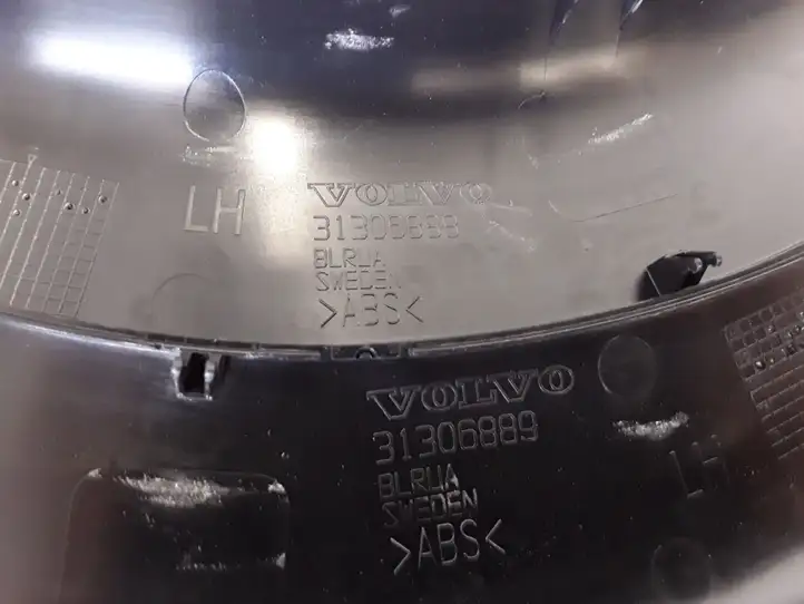 Volvo S60 (2013 - 2018) 31306888 Прочая отделка багажника — фото 2