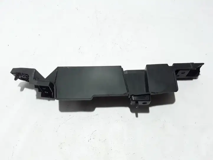 Volvo XC90 (2014 - 2019) 31377848 Прочая отделка багажника — фото 3