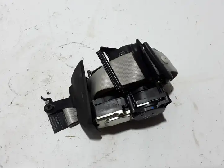 Volvo S90 (2016 - 2020)  31484561 Передний ремень безопасности