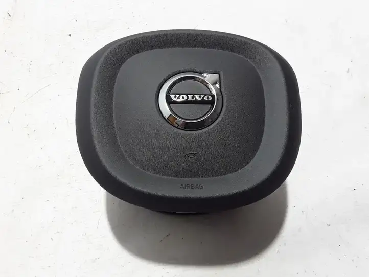 Volvo XC60 (2017 - ) 31690213 Подушка безопасности руля — фото 1