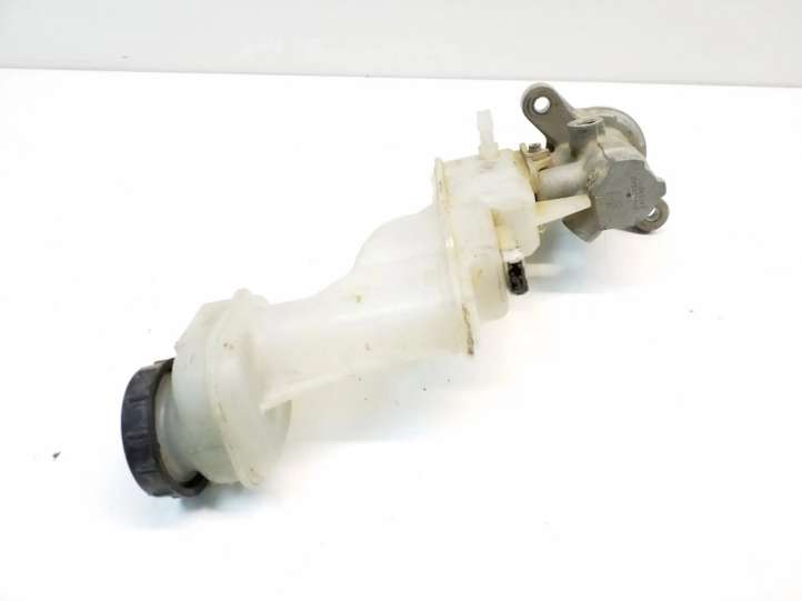 Nissan Qashqai (2006 - 2010)  0204Y24278 Главный тормозной цилиндр