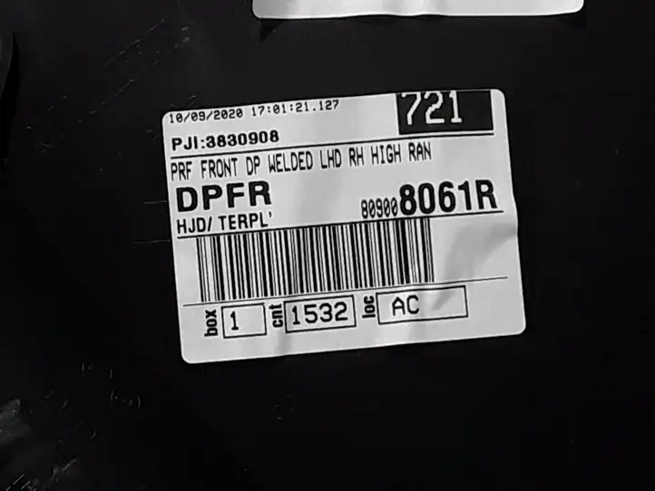 Dacia Duster (2017 - ) 809008061R Обшивка передней двери — фото 2