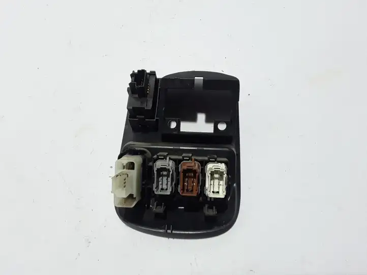 Renault Espace -  Grand espace IV (2004 - 2014)  8200668382 Отделка внутренней панели