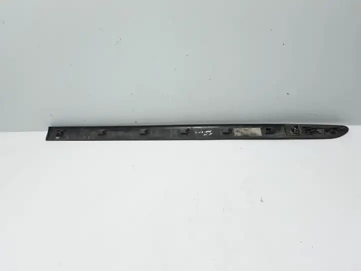 Renault Laguna (2001 - 2005)  8200036020 Отделка (молдинг) передней двери