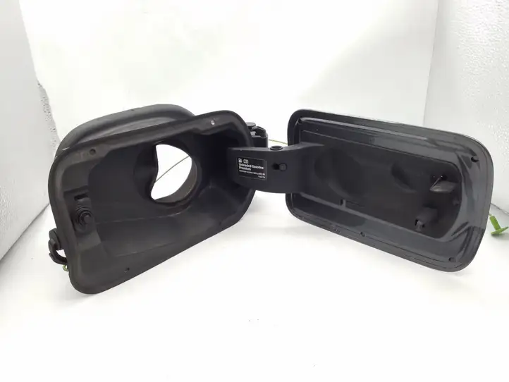 BMW 3 F30 F35 F31 (2012 - 2018) 5117723889 Крышка топливного бака — фото 3