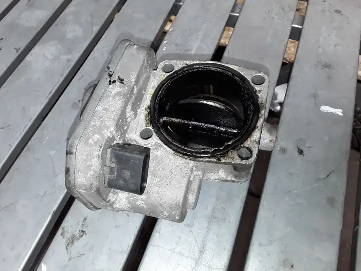 Opel Astra H (2004 - 2009) 8973762660 Дроссельная заслонка — фото 1