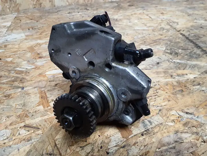 Mercedes-Benz ML W164 (2005 - 2011) 0445010095 Топливный насос — фото 2