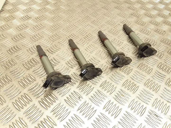 Toyota Verso (2012 - 2015) 9091902258 Катушка зажигания — фото 1