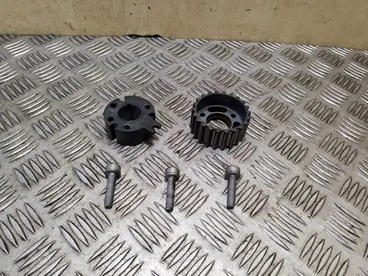 Skoda Yeti (5L) (2013 - 2018) 03L130111E Шкив топливного насоса — фото 2