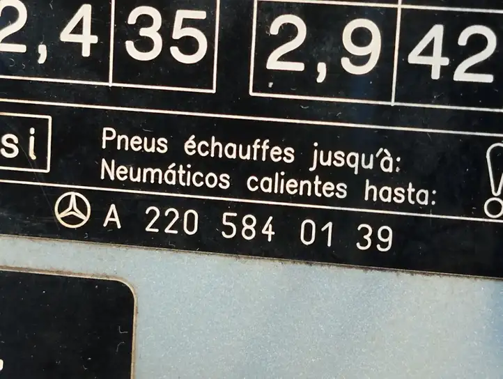 Mercedes-Benz S W220 (1998 - 2006) A2205840139 Крышка топливного бака — фото 8