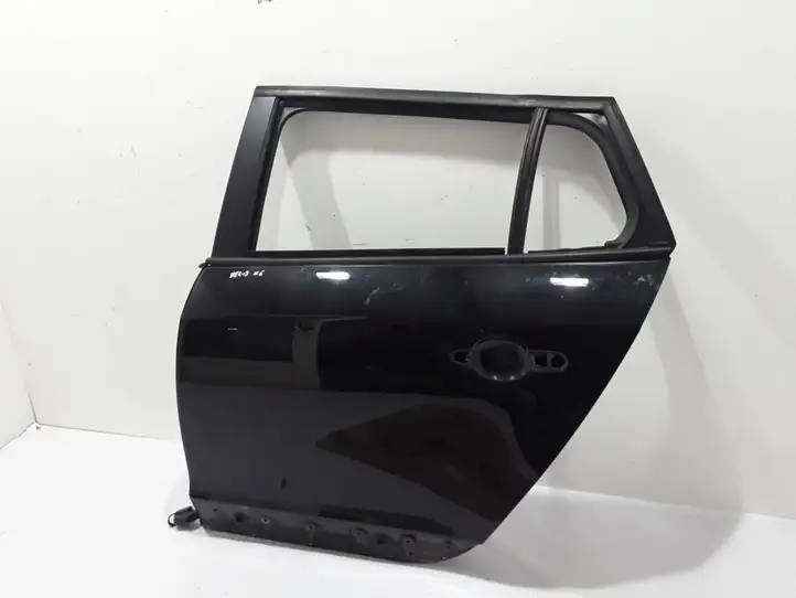 Renault Megane III (2009 - 2016)  821013264R Задняя дверь