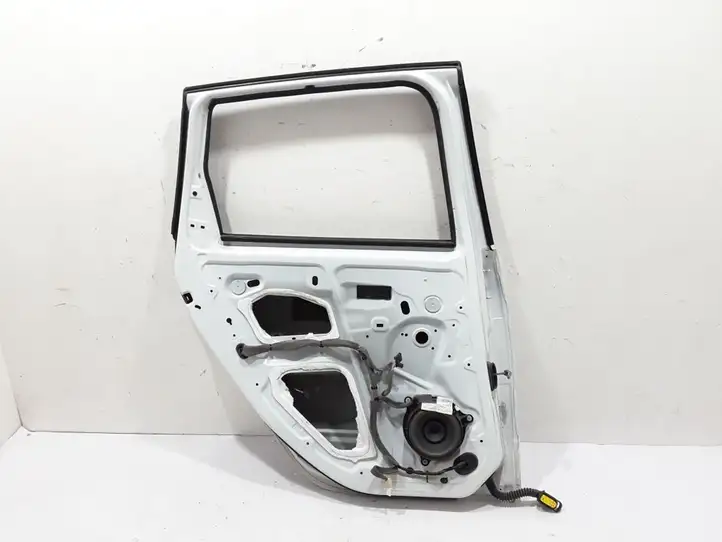 Renault Scenic III - Grand scenic III (2009 - 2016) 821012747R Задняя дверь — фото 3