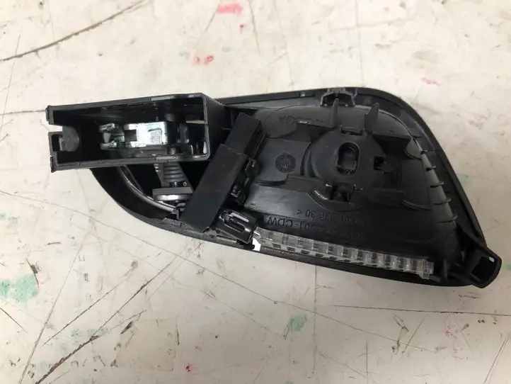 Ford Focus (2011 - 2015) AM51U22601CDW Внутренняя ручка двери — фото 3