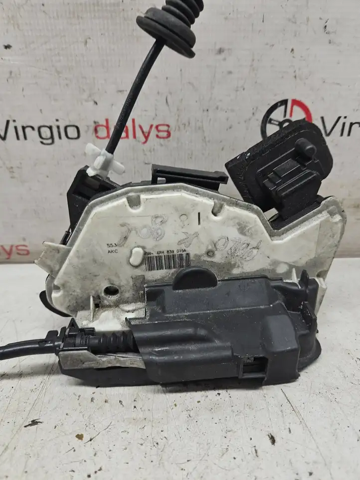 Volkswagen Polo V 6R (2009 - 2015) 6R4839015A Замок задней двери — фото 2