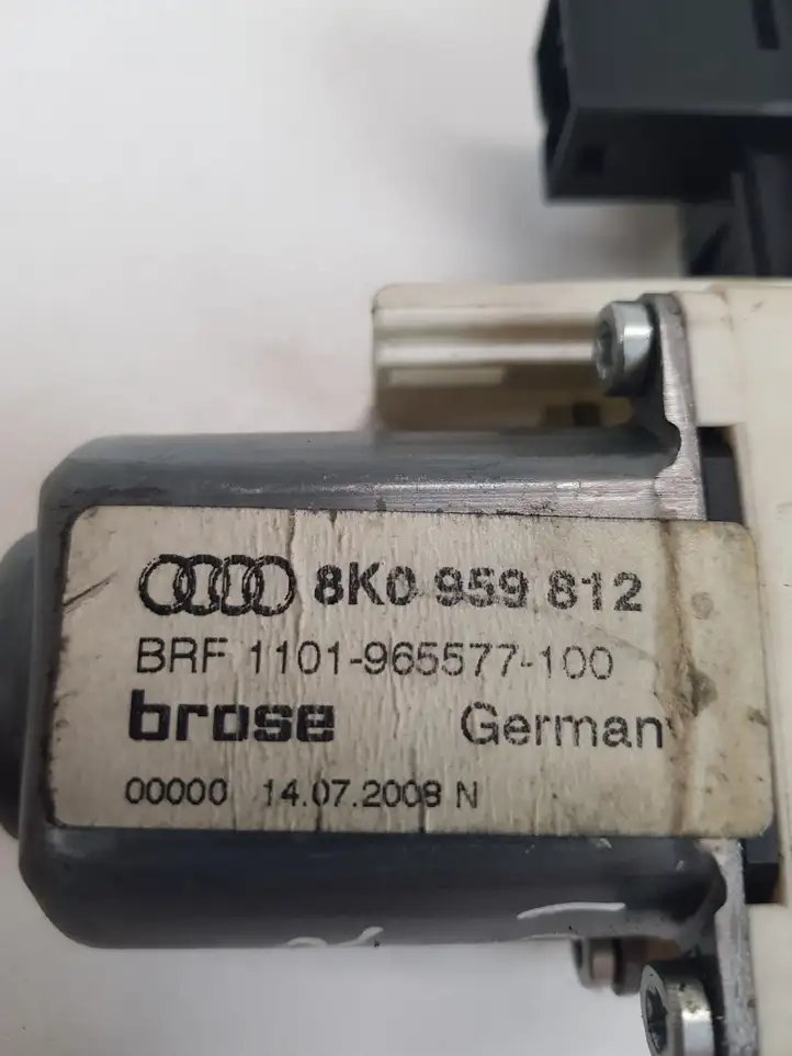 Audi A4 S4 B8 8K (2011 - 2015) Стеклоподъемник задней двери — фото 4