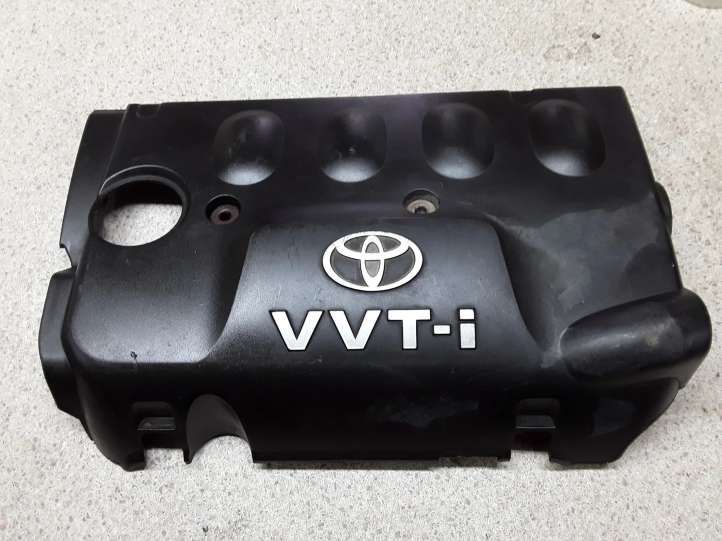 1121221010 Toyota Yaris Variklio dangtis (apdaila)