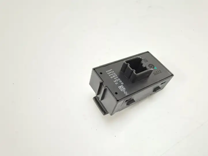 Opel Zafira B (2008 - 2014) 13301888 Блок кнопок стеклоподъемников — фото 3