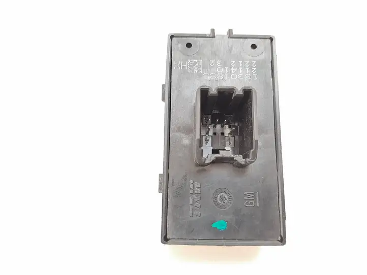 Opel Zafira B (2008 - 2014) 13301888 Кнопка стеклоподъемников — фото 5