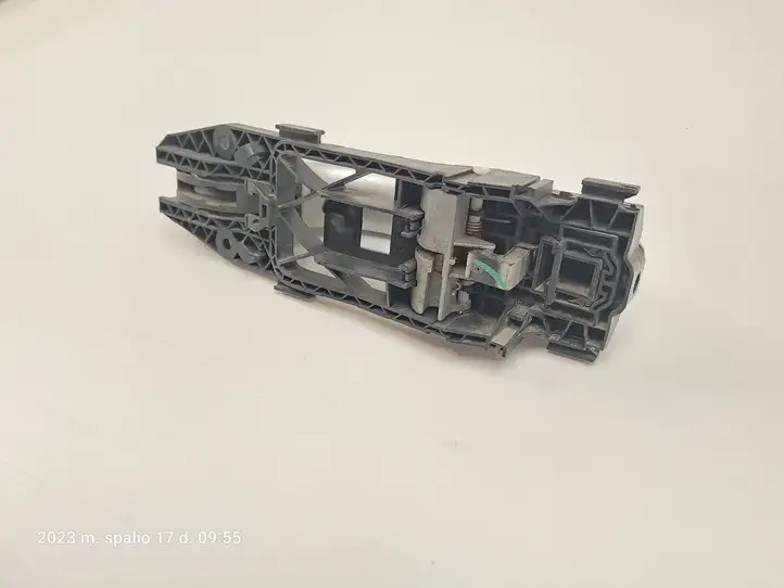 Volkswagen Amarok (2010 - ) 5N0839885H Наружная ручка задней двери — фото 5