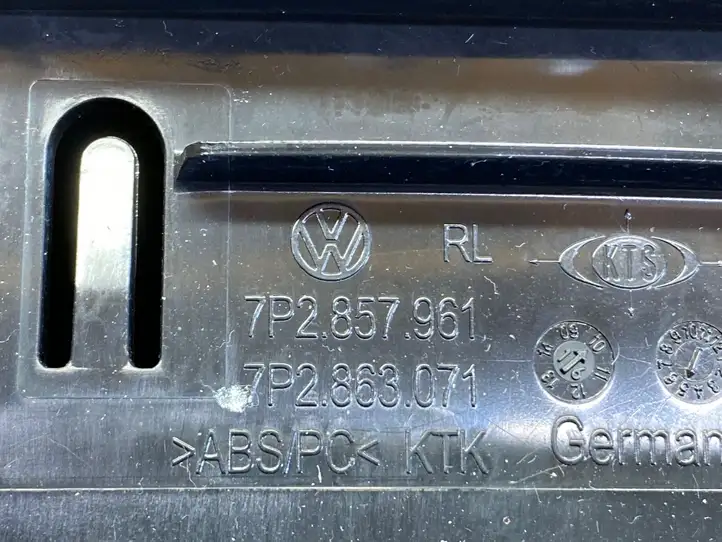 Volkswagen Touareg II (2010 - 2018) 7P2857961 Вещевой ящик — фото 4