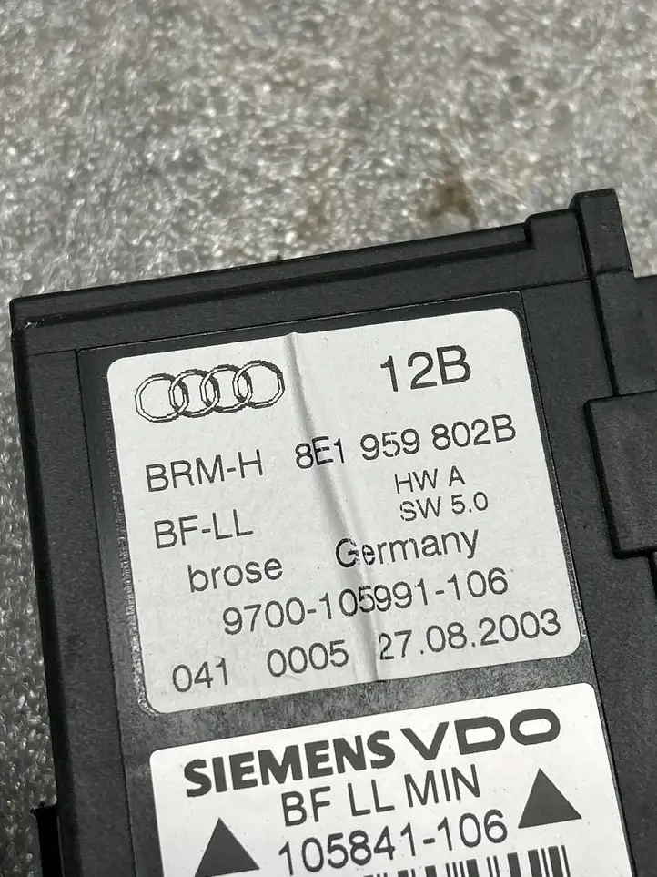Audi A4 S4 B6 8E 8H (2000 - 2006) 8E1959802B Стеклоподъемник передней двери — фото 3