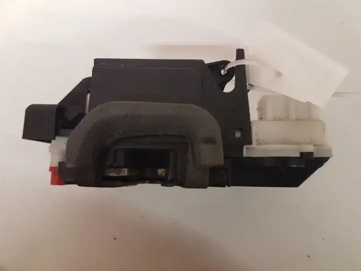 Peugeot 607 (2004 - 2010)   Замок задней двери