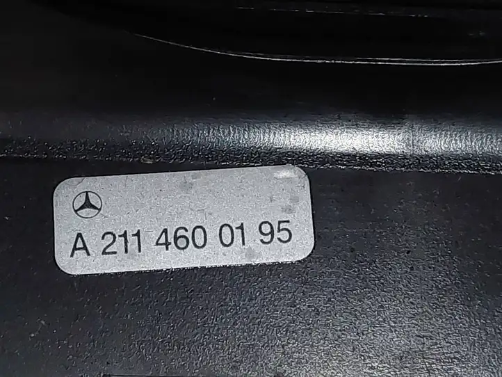 Mercedes-Benz E W211 (2002 - 2009) A2114600195 Обшивка рулевой колонки — фото 8
