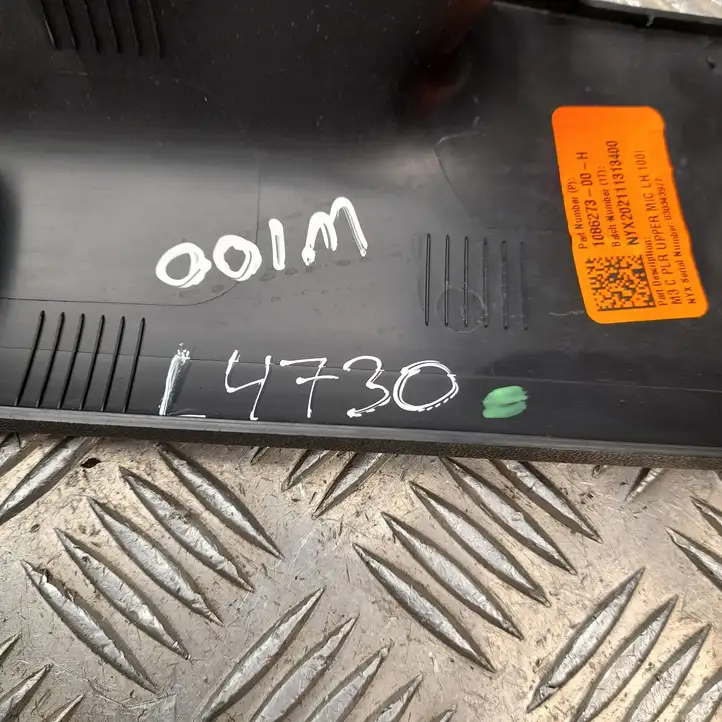 Tesla Model 3 (2017 - 2023) 108627300H Обшивка стойки C — фото 4