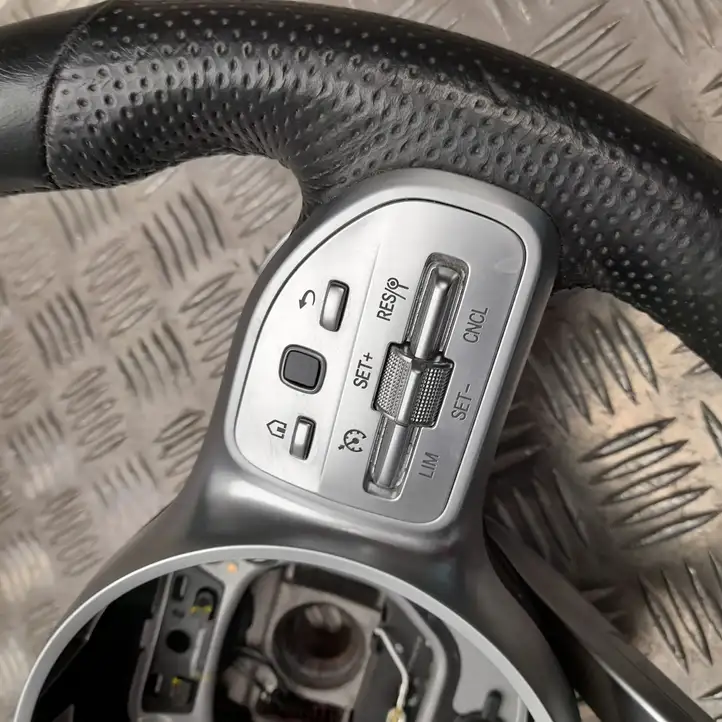 Mercedes-Benz GLE W167 (2019 - ) A0050004799 Руль — фото 2