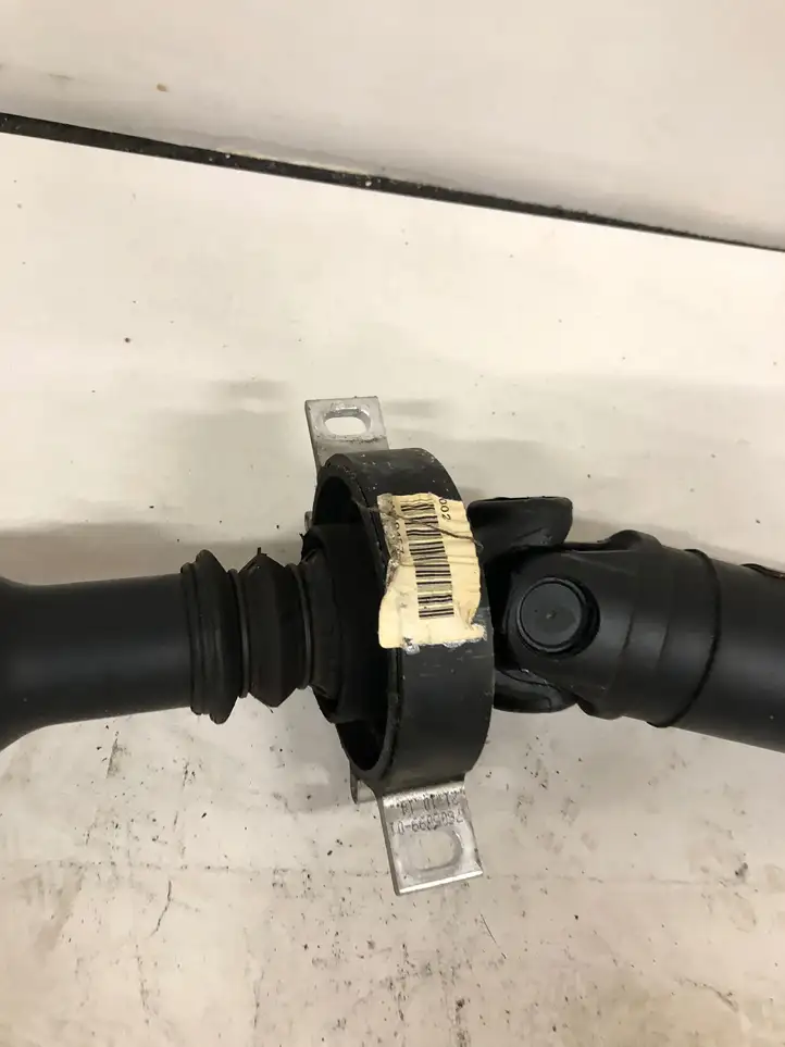 BMW 5 F10 F11 (2009 - 2016) 7639214 Задний карданный вал — фото 2