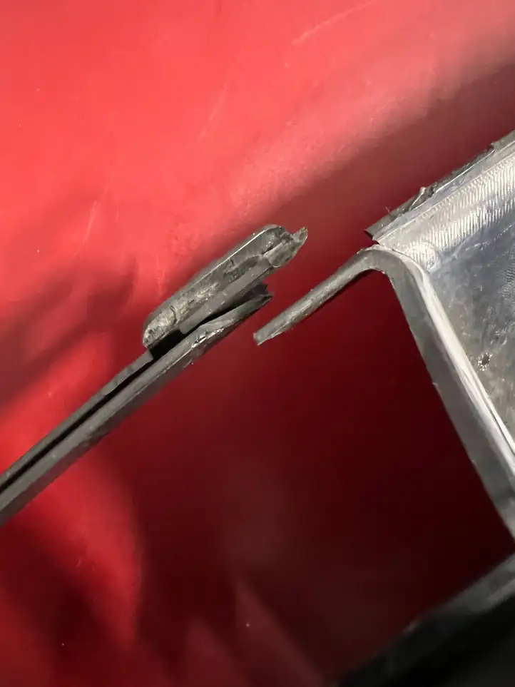 BMW X3 G01 (2018 - )  8091909 Декоративная решётка противотуманной фары