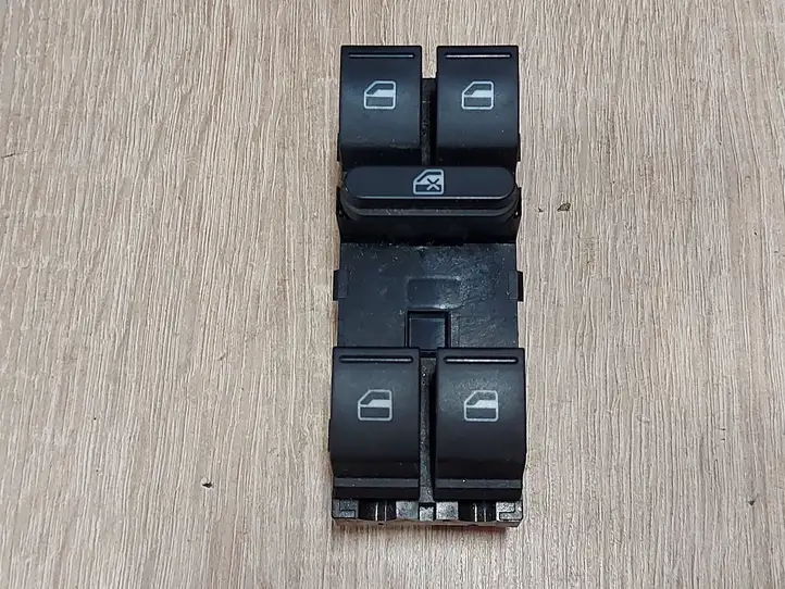 Volkswagen Tiguan (2007 - 2011) 1K4959857B Блок кнопок стеклоподъемников — фото 5