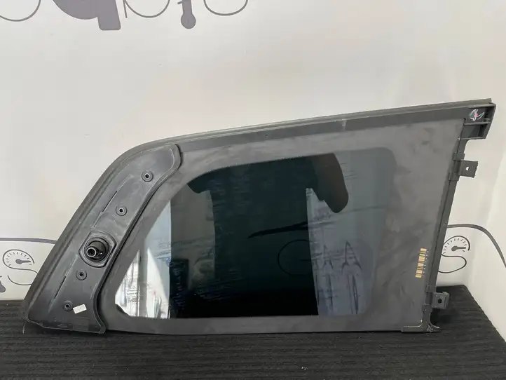 Mercedes-Benz GL X166 (2013 - 2019) A1666700150 Заднее боковое стекло — фото 7