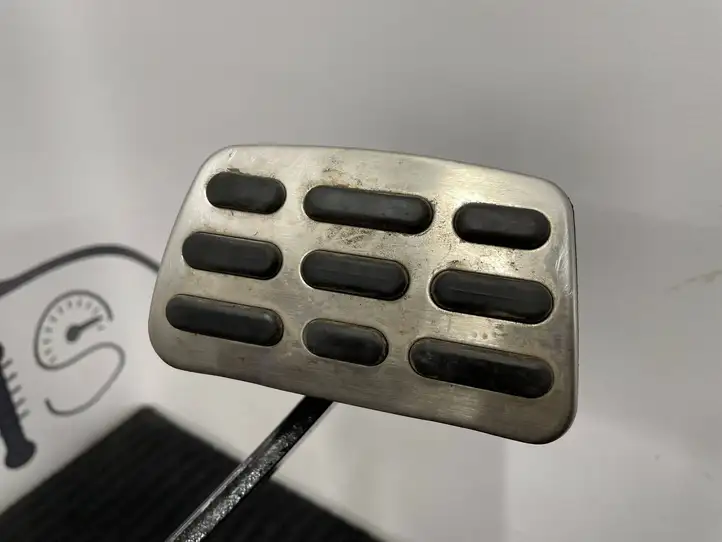 Hyundai Kona (2017 - 2022)  32800K4010 Тормозная педаль