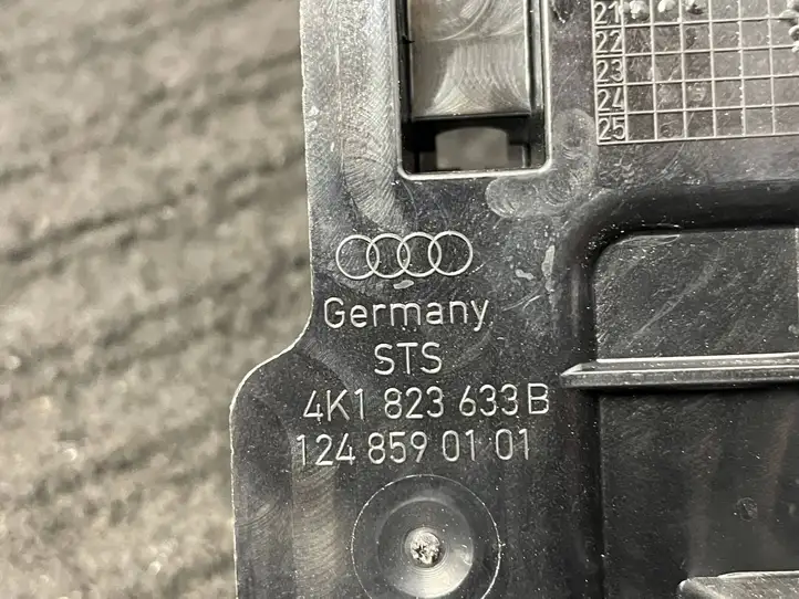 Audi A6 S6 C8 4K (2018 - ) 4K1823633B Ручка открытия капота — фото 4