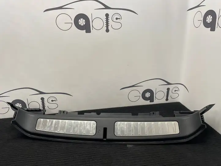 Mercedes-Benz GLE W166/C292 (2015 - 2019) 7337592 Отделка порога багажника — фото 1
