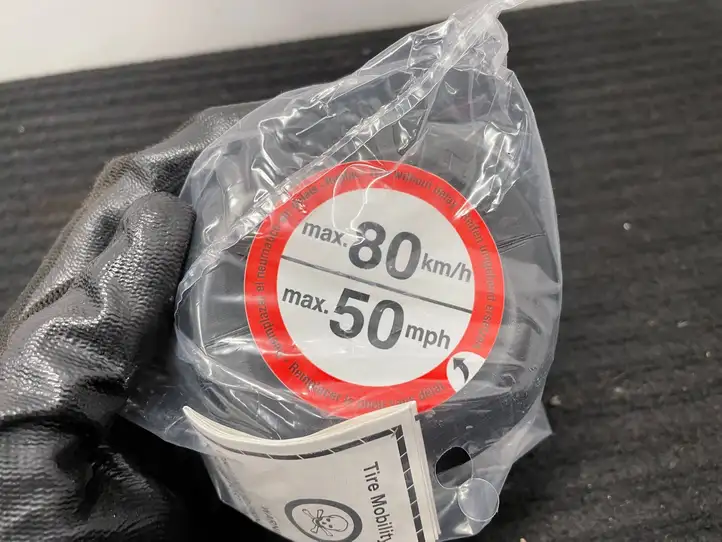 Hyundai Kona (2017 - 2022)  184003 Воздушный компрессор (для покрышек)