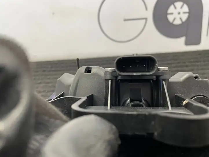 Tesla Model Y (2019 - 2024) 152811400D Наружная ручка двери — фото 5