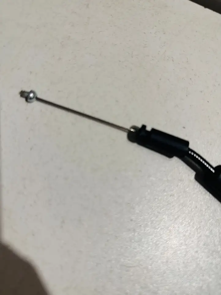 Jeep Grand Cherokee (2010 - 2021)  68106125AC Трос замка капота