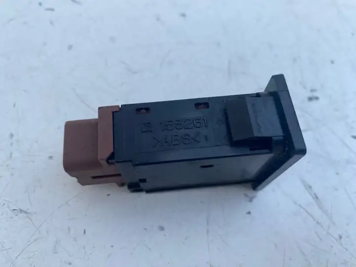 Toyota Corolla Verso E121 (2004 - 2007) 153337 Кнопка обогрева стекла — фото 7