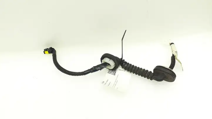 Toyota Aygo AB40 (2014 - 2018) 821630H010C Прочая электропроводка — фото 1