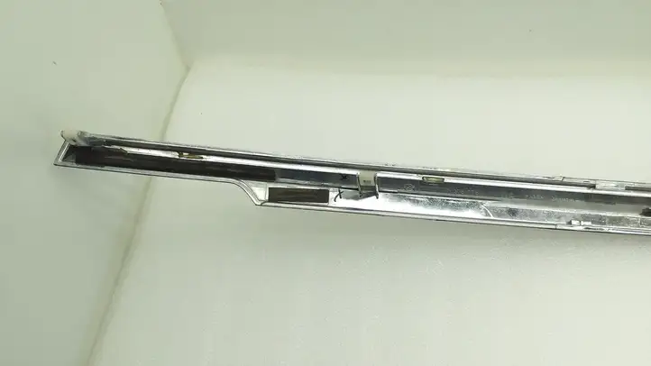 BMW 7 G11 G12 (2015 - 2022) 7376778 Комплект обшивки крышки багажника — фото 8