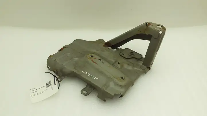 Toyota Aygo AB40 (2014 - 2018) 24515B292 Площадка аккумулятора — фото 1